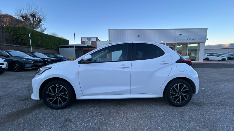 Toyota Yaris 1.5 Hybrid Design 5dr CVT Hybrid Hatchback